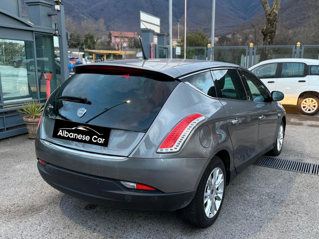 Lancia Delta 1.6 MJT 120 CV Gold