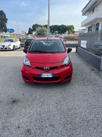 Toyota Aygo 1.0 12V VVT-i 5 porte Sol GPL