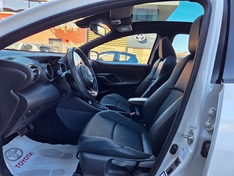 Toyota Yaris 4ª serie 1.5 Hybrid 5 porte Lounge