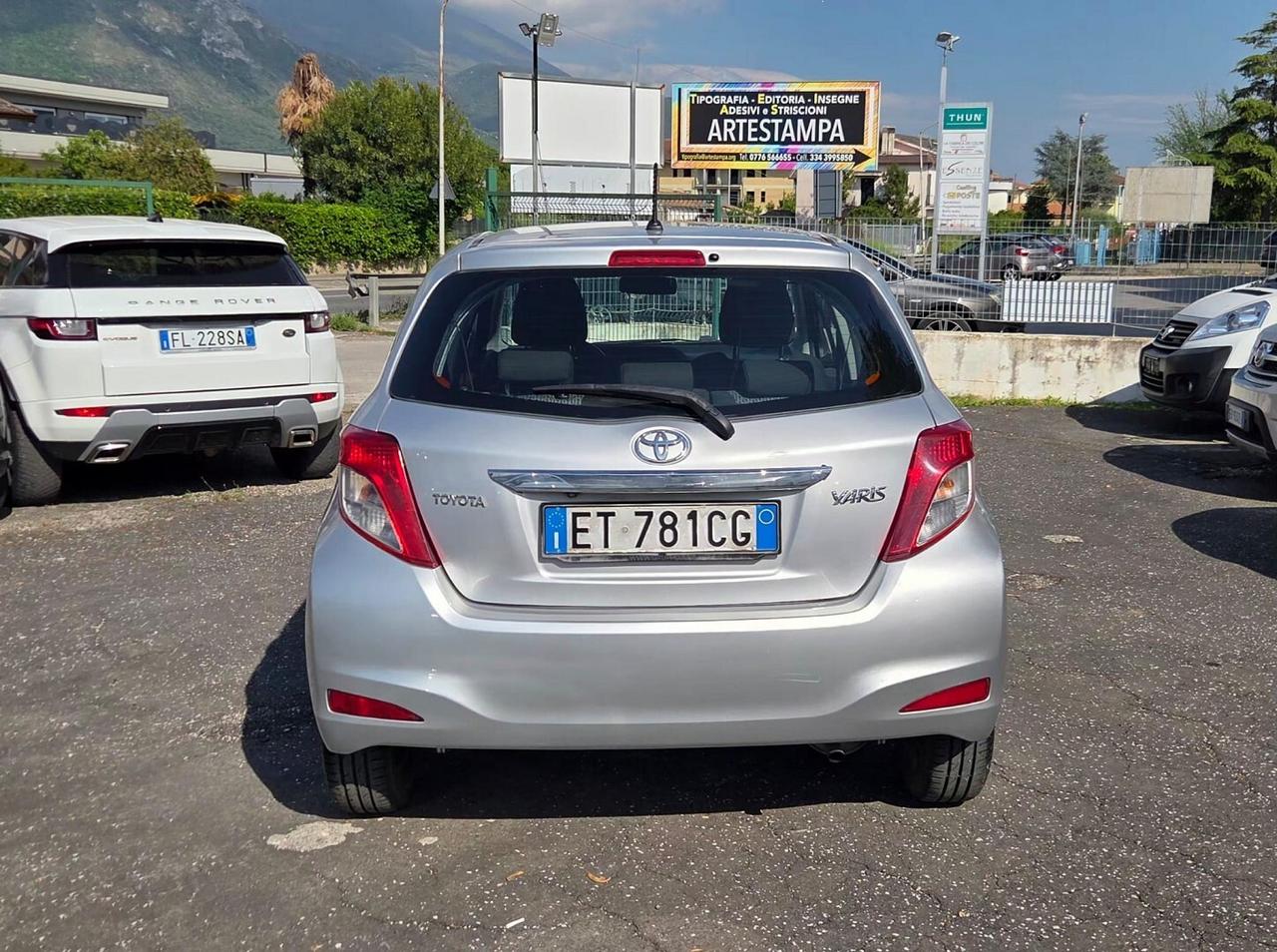 TOYOTA YARIS 1.0 5P LOUNGE