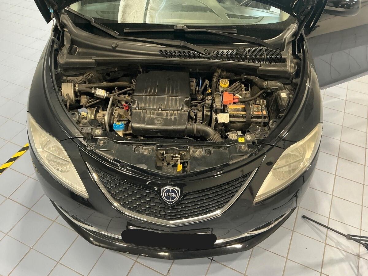 Lancia Ypsilon 1.2 69 CV 5 porte GPL Ecochic Gold