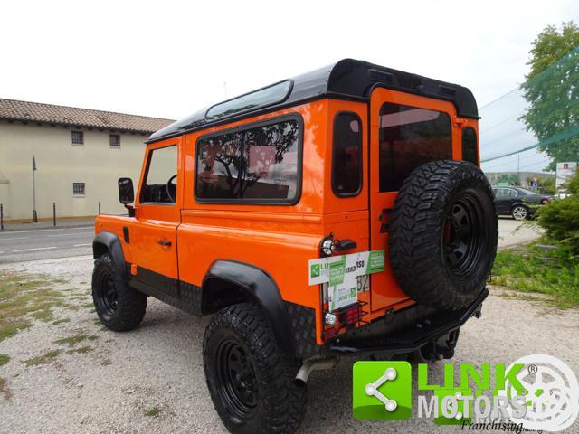 LAND ROVER Defender 90HT TURBO