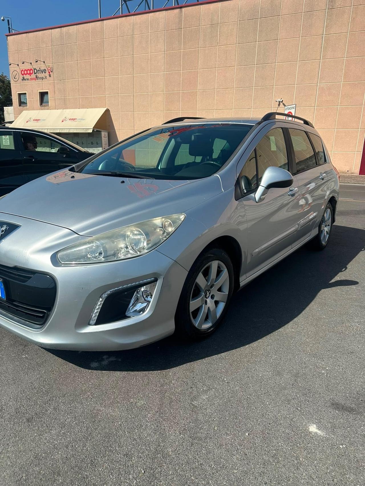 Peugeot 308 1.6 8V e-HDi 112CV Stop&Start 5p. Sport