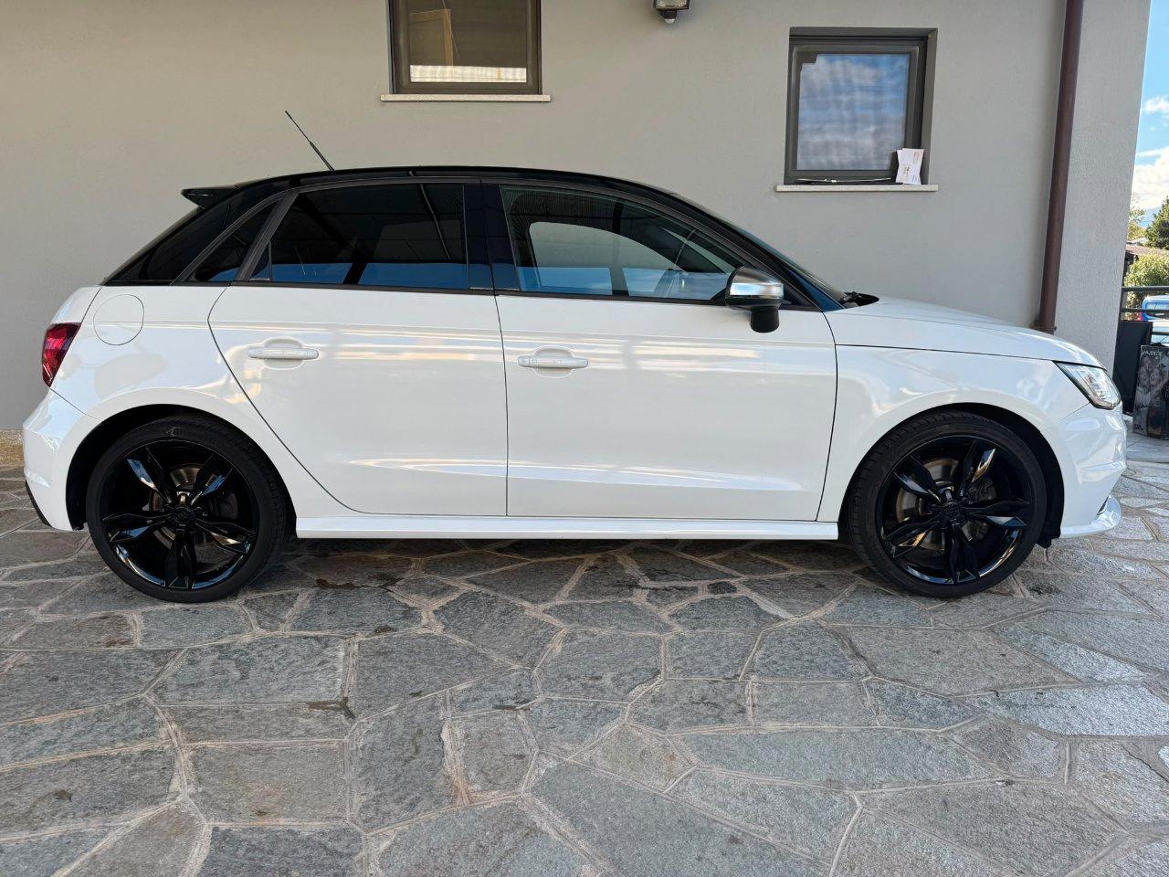 Audi S1 Sportback 2.0 tfsi quattro