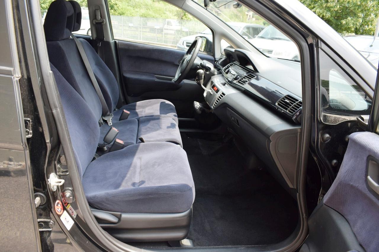 Honda FR-V 1.8 16V i-VTEC 6 posti