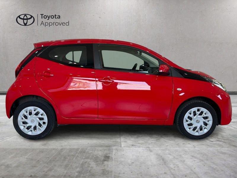 Toyota Aygo Aygo 5p 1.0 x-play 72cv