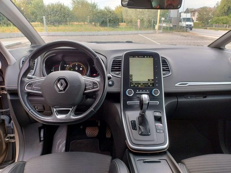 Renault Scénic dCi 8V 110CV EDC Energy Intens