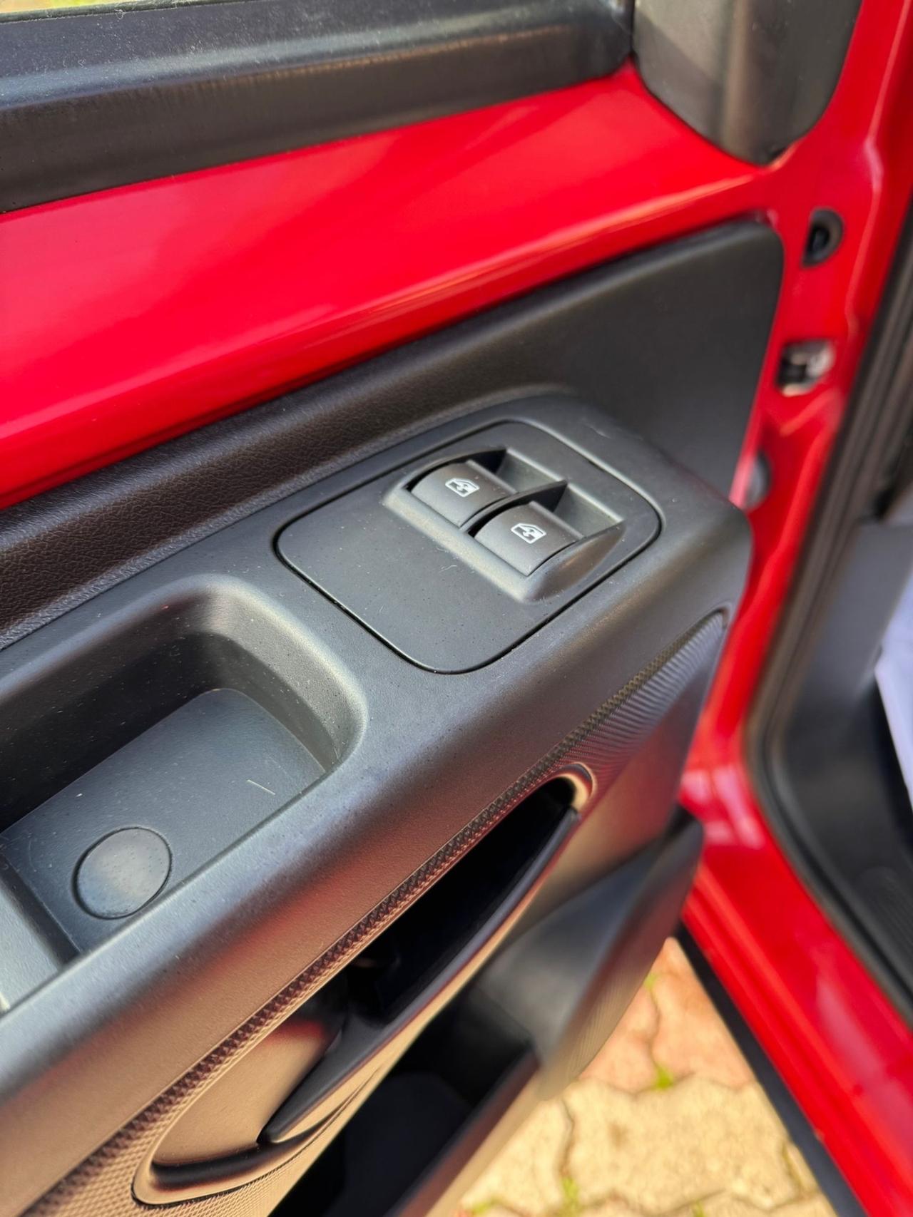 Fiat Fiorino 1.3 MJT 95CV Combinato