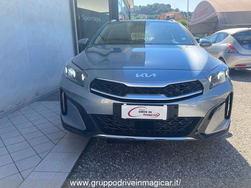 KIA Xceed 1.6 CRDi 136 CV MHEV iMT Business