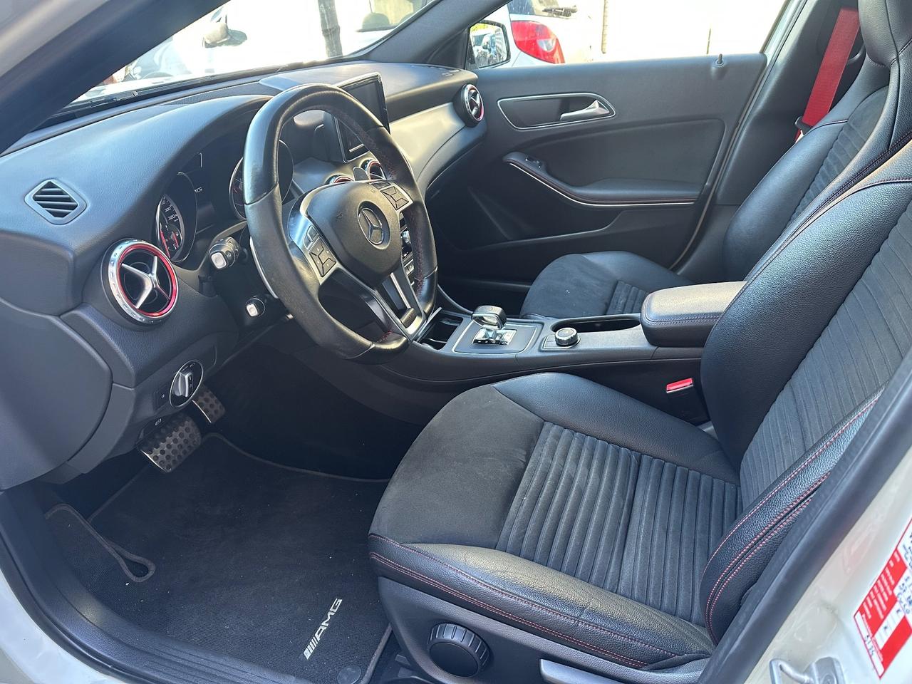 Mercedes-benz GLA 45 AMG 4Matic