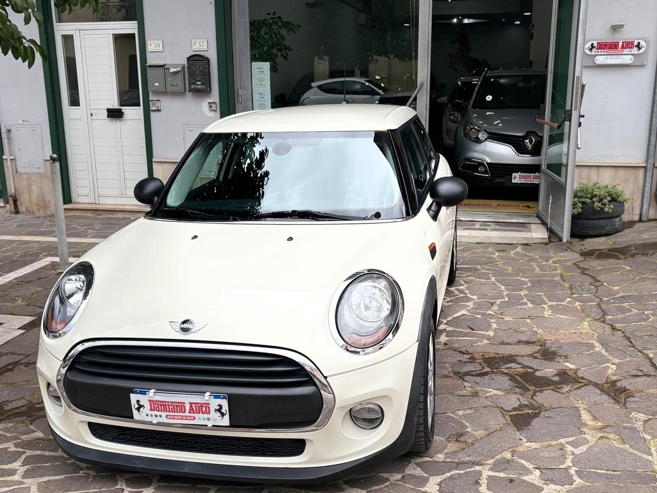 Mini One 1.2 75 CV 5PORTE DA NEOPATENTATI RING LED