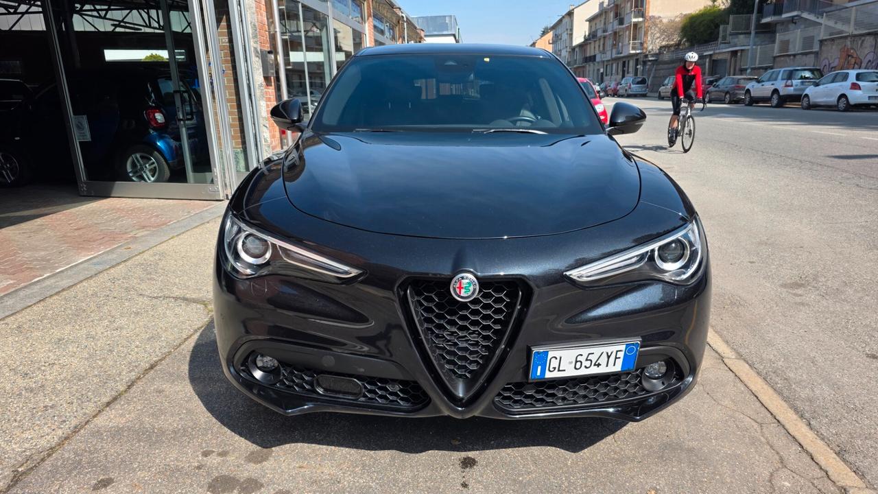 Alfa Romeo Stelvio 2.2 Turbodiesel 160 CV AT8 RWD Sprint