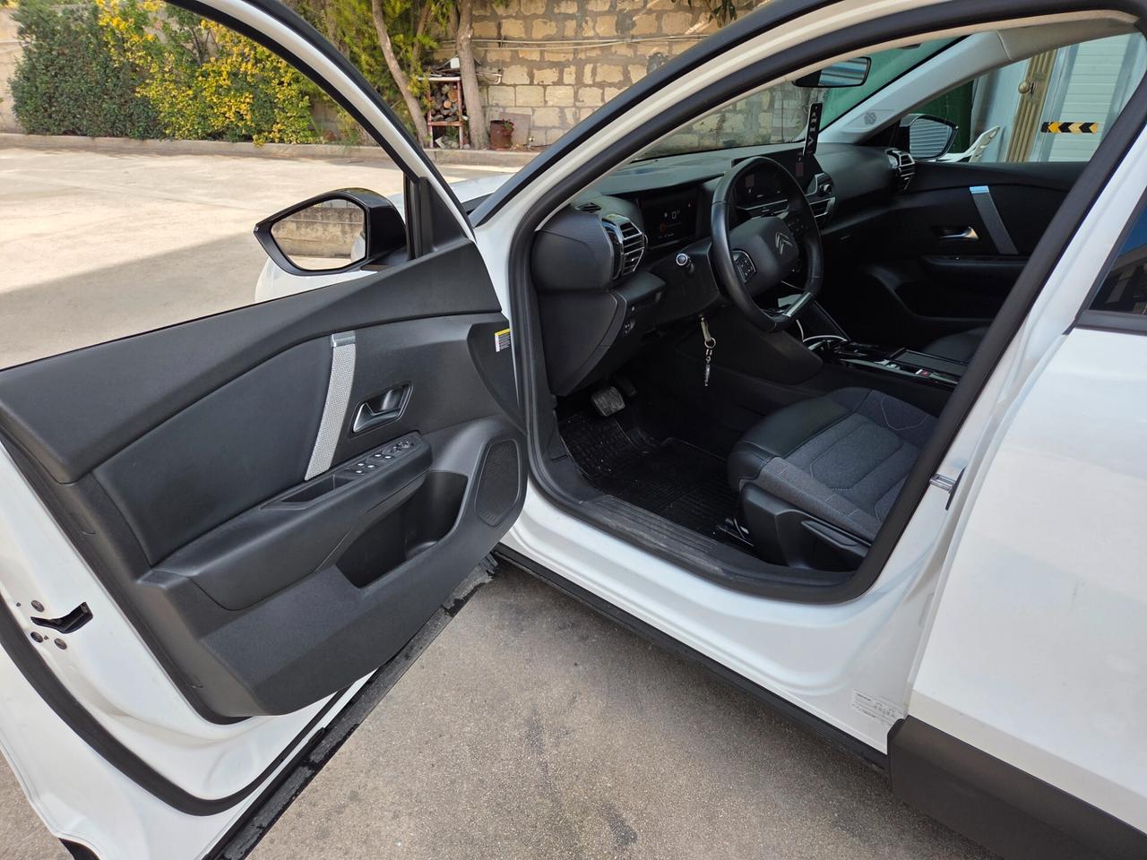 Citroen C4 BlueHDi 130 S&S EAT8 Shine