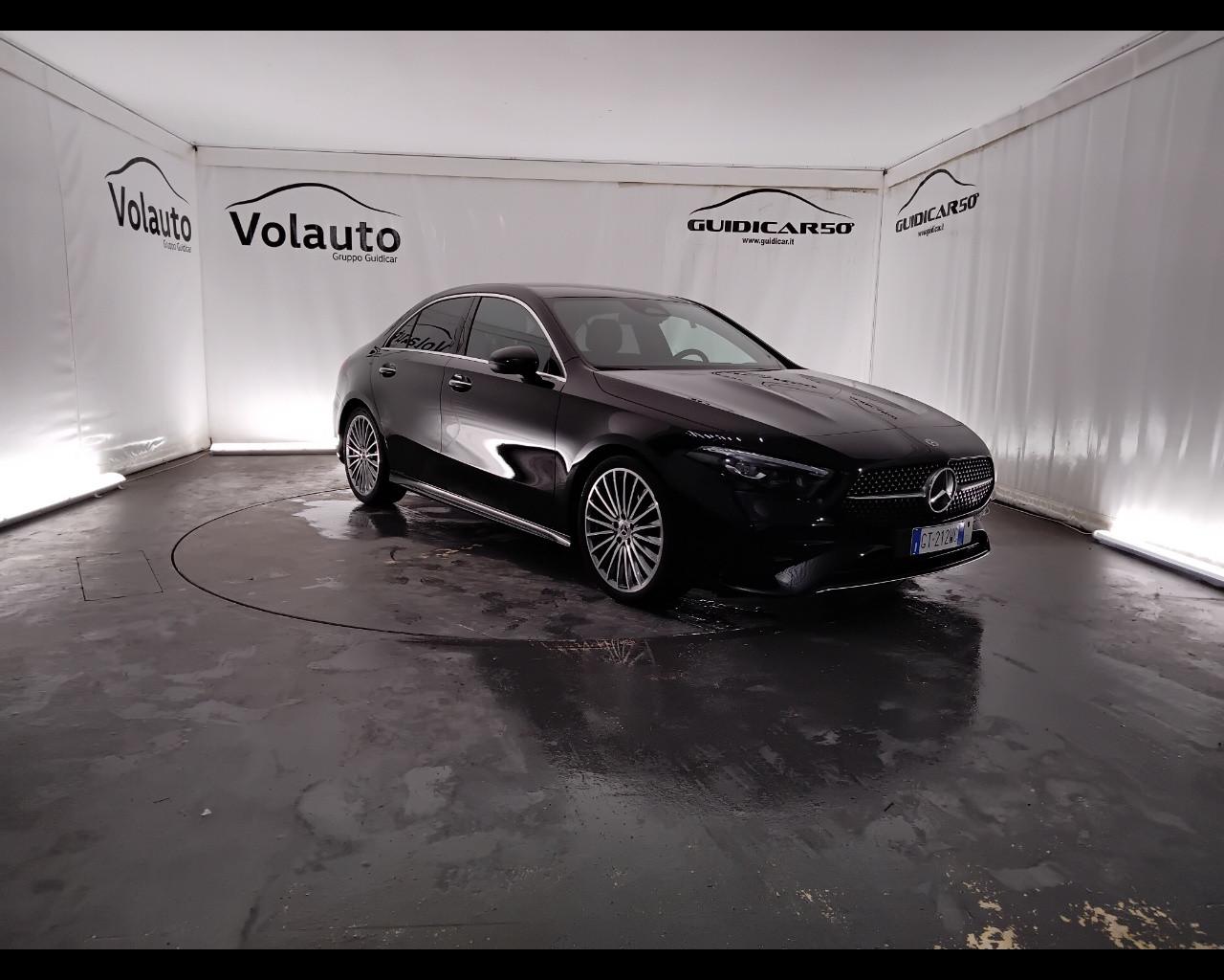 Mercedes-Benz Classe A - V177 2023 - A 180 d AMG Line Advanced Plus auto