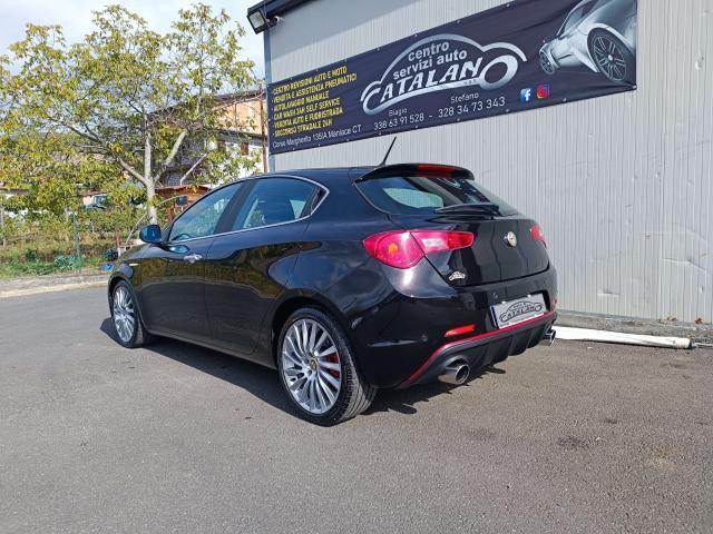 Alfa Romeo Giulietta Giulietta 2.0 jtdm(2) Distinctive 140cv