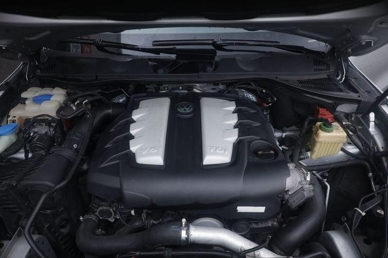 Volkswagen Touareg Touareg 3.0 V6 tdi Executive GANCIO TRAINO tiptronic Unicoproprietario