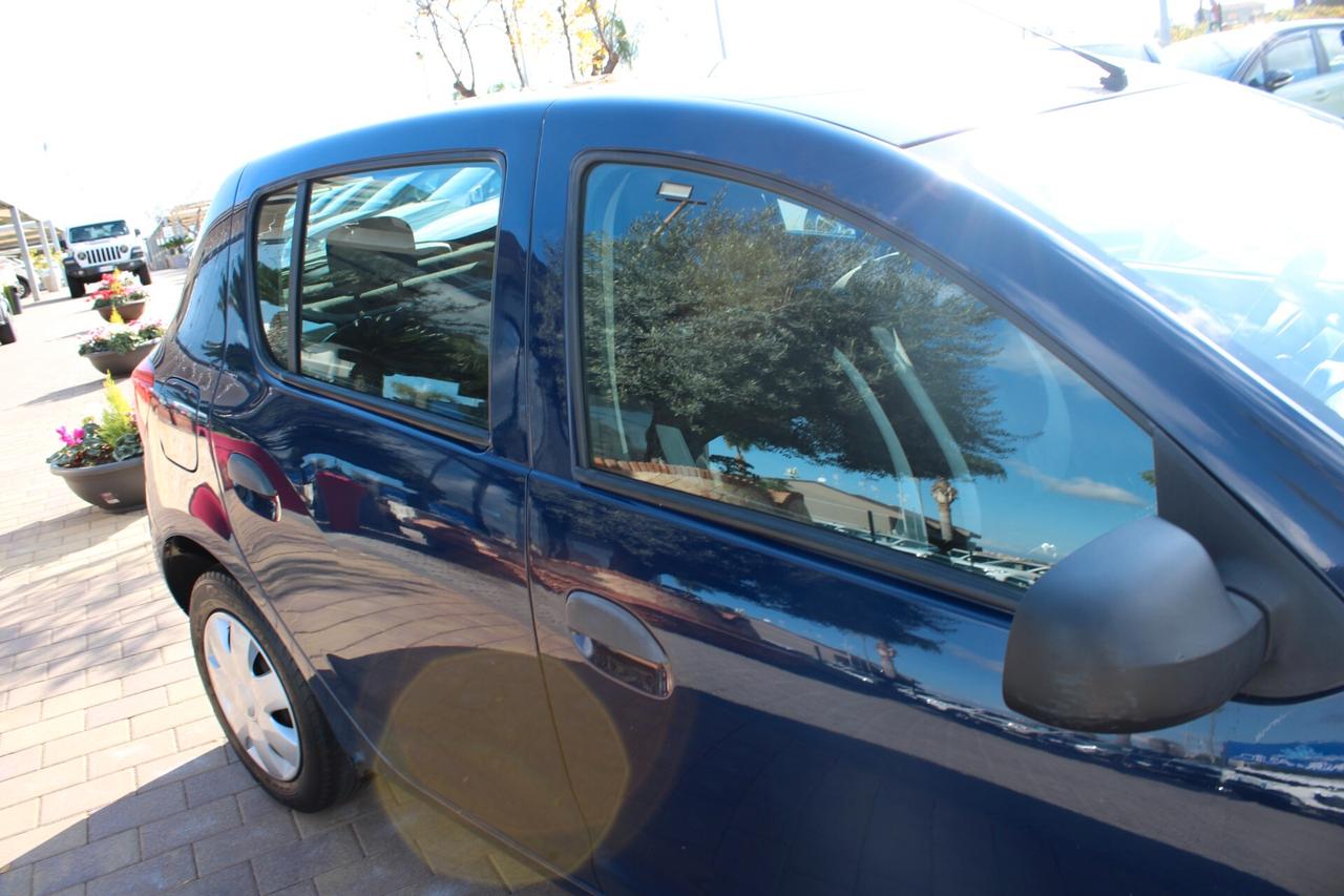 Dacia Sandero 1.2 GPL 75CV EXTRA