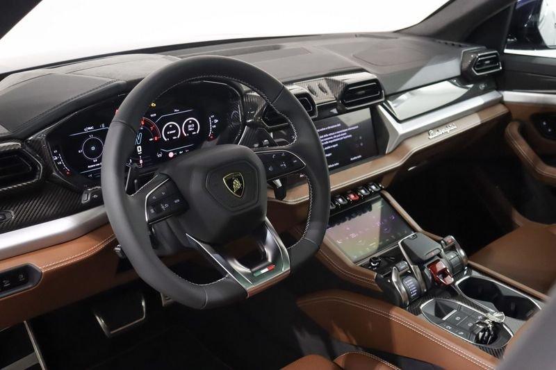Lamborghini Urus 4.0 SE