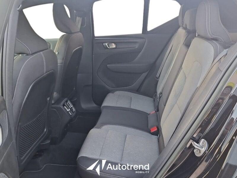 Volvo XC40 T2 129 CV Automatica NAVI LED Core