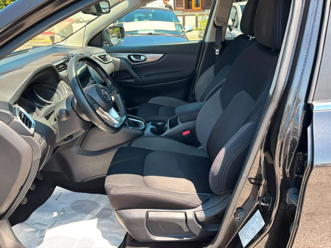 Nissan Qashqai 1.5 dCi N-Connecta