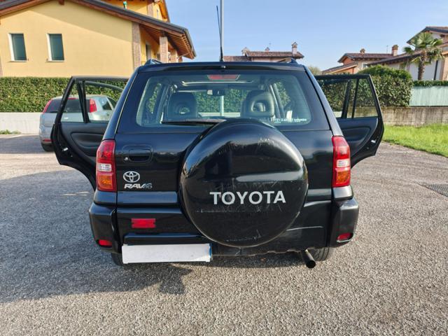 TOYOTA RAV 4 MY23 RAV4 2.0 BENZINA 5 Porte