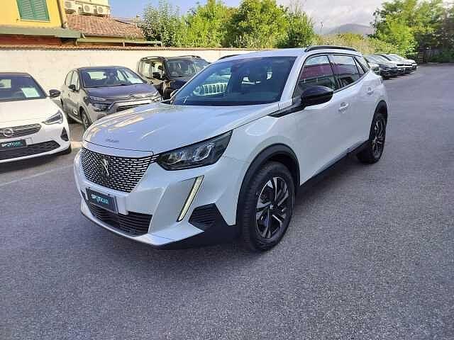Peugeot 2008 motore elettrico 136 CV Allure