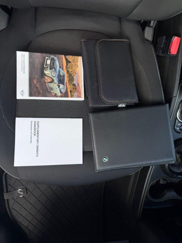 MINI Countryman 1.5 Cooper ONE Countryman Automatica Black Pack