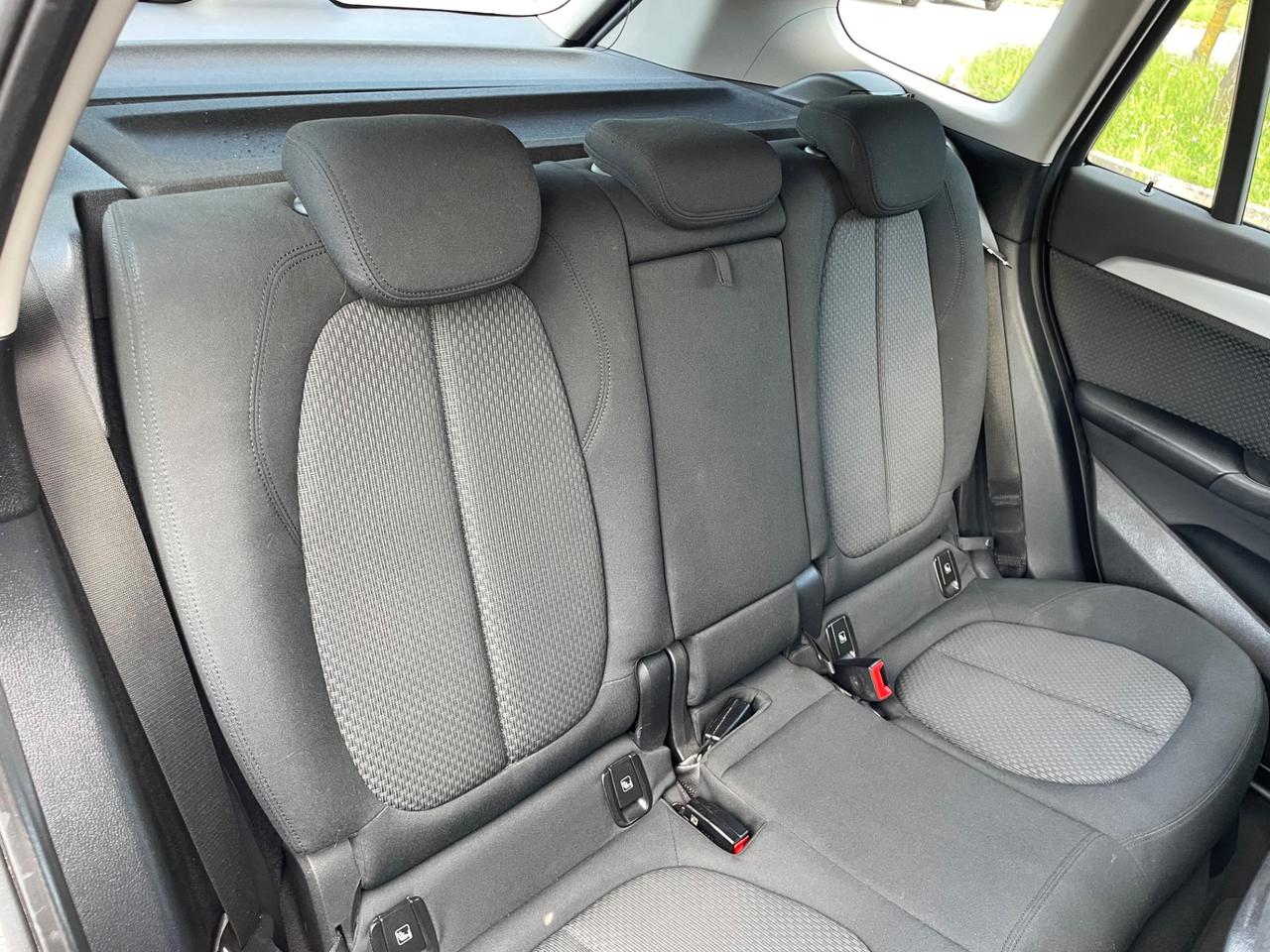 Bmw X1 sDrive16d xLine*Neo patentati *