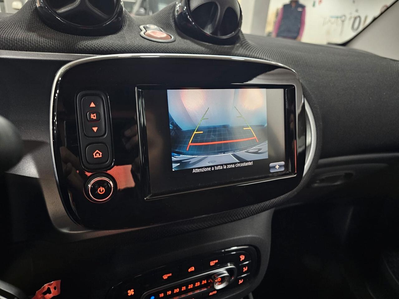 NUOVA SMART FORTWO CABRIO 1.0 BENZ 70CV AUTOMATIC SUPER PASSION