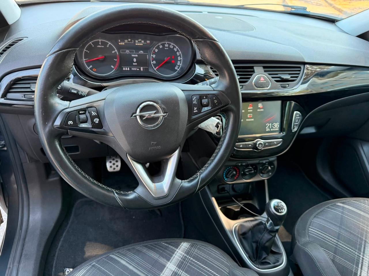 Opel Corsa 1.4 90CV GPL Tech 5 porte Cosmo