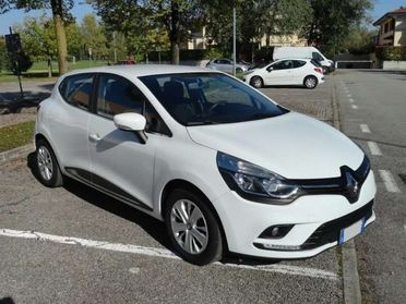 Renault Clio N1 Autocarro 4 Posti