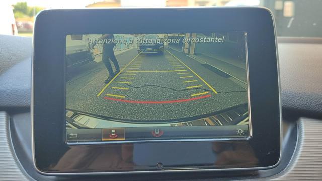 MERCEDES-BENZ B 180 CDI Autom NAVI-PDC-CAMERA