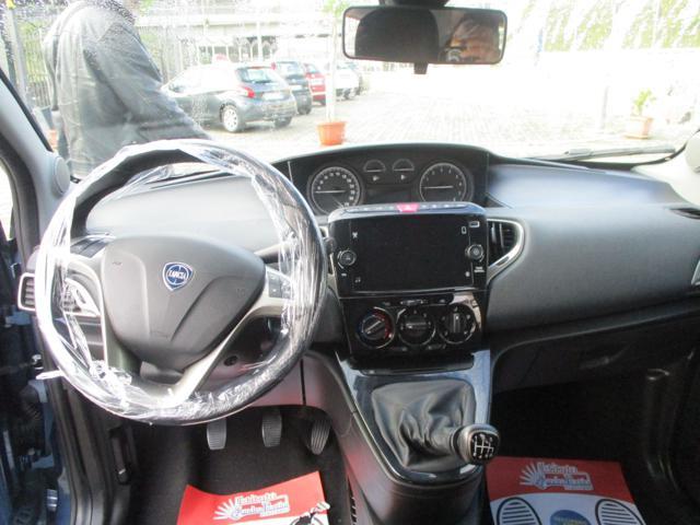 LANCIA Ypsilon 1.0 FireFly 5 porte S&S Hybrid Alberta Ferretti