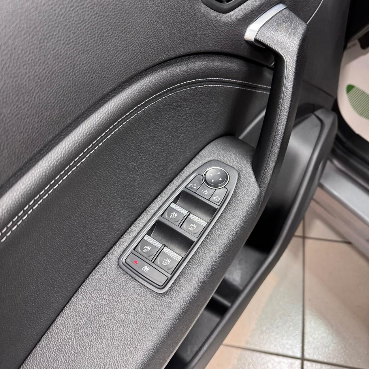 Renault Captur TCe 90 CV Techno