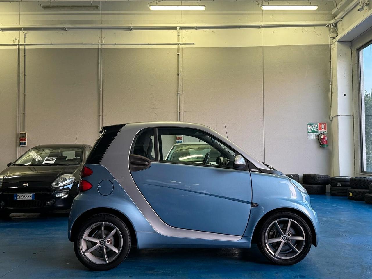 Smart ForTwo 1000 52 kW coupé pure