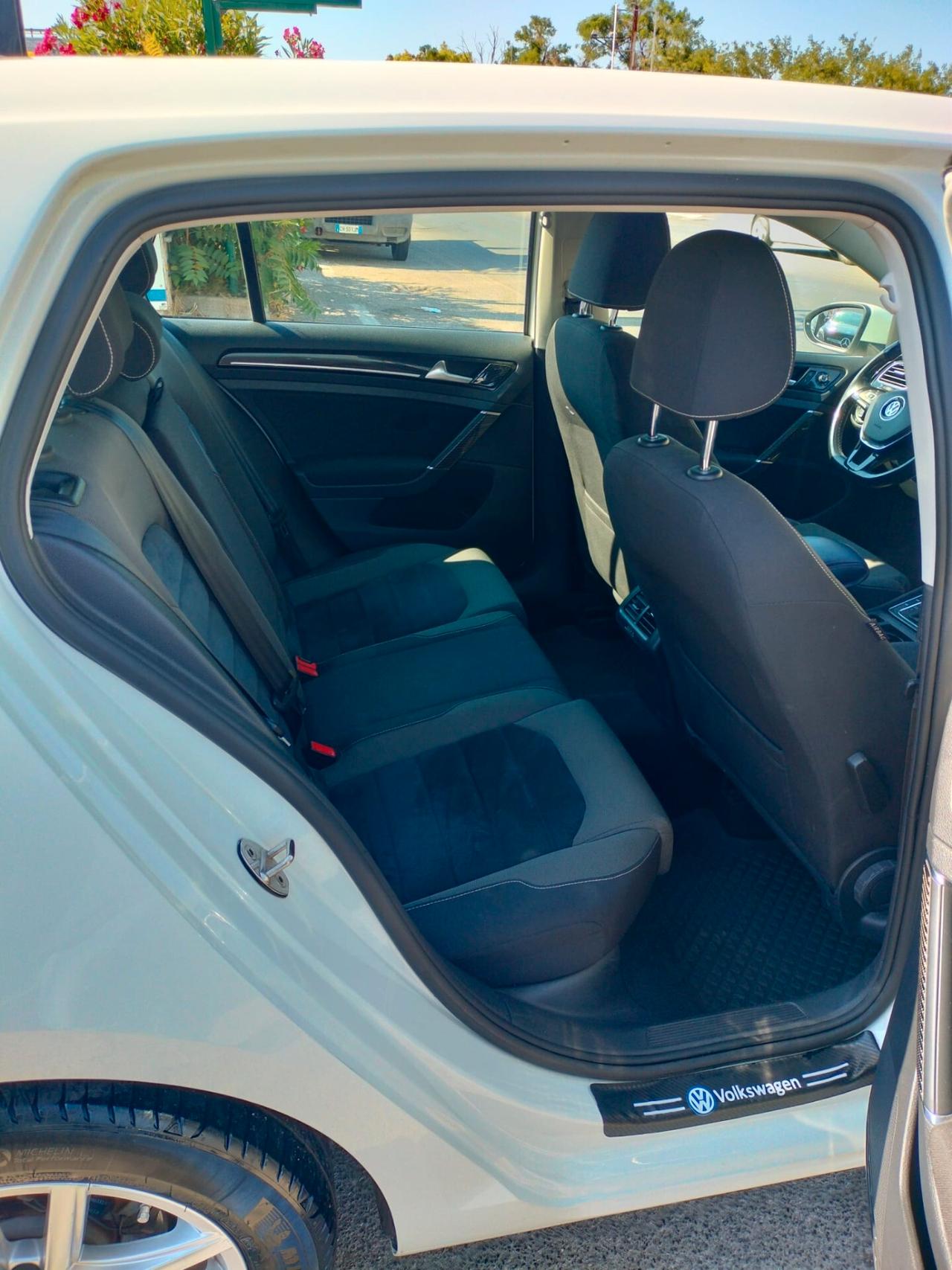Volkswagen Golf 1.4 TGI DSG 5p. Executive BlueMotion