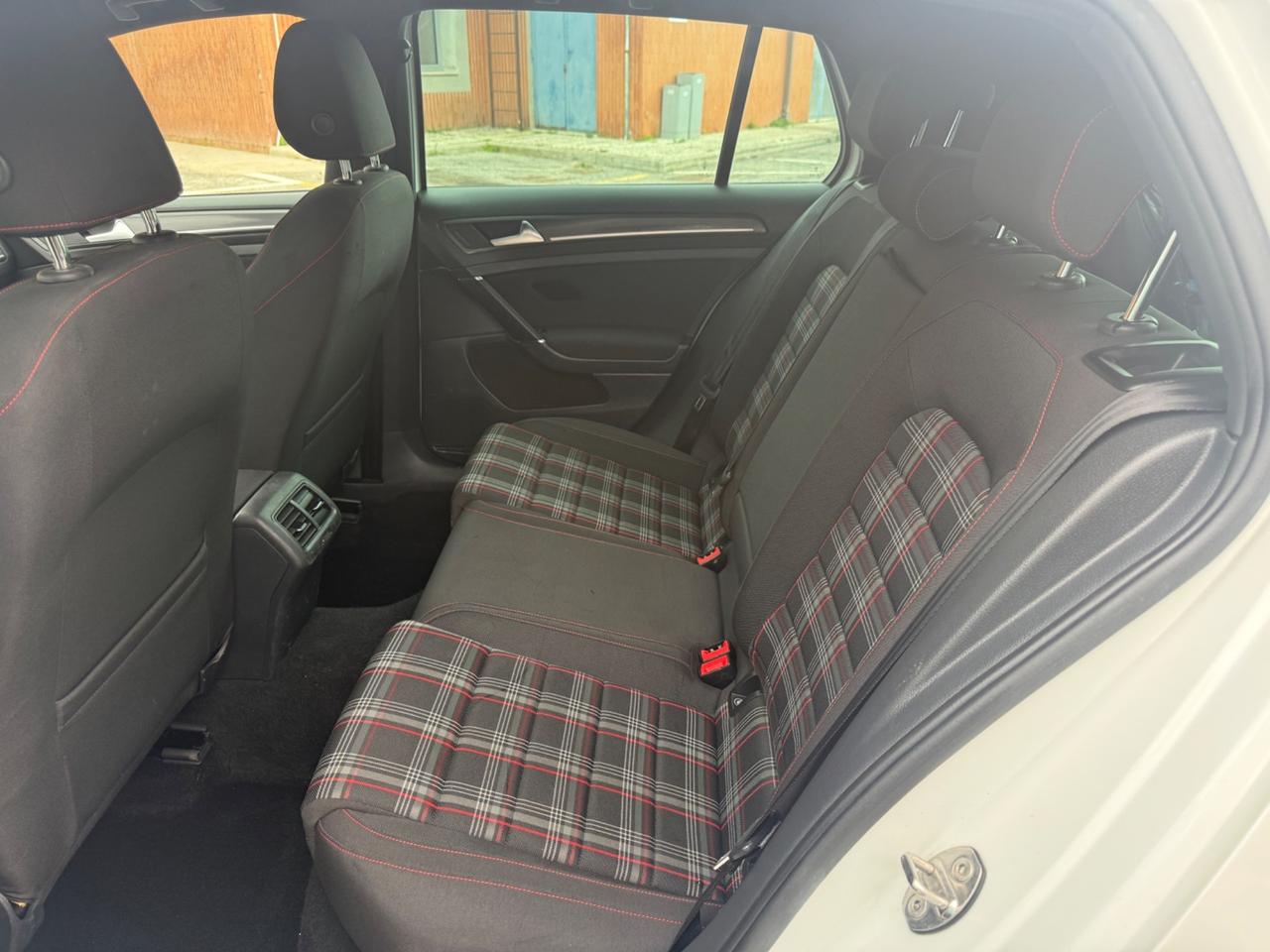 Volkswagen Golf GTI Performance 2.0 245 CV TSI 5p. BMT