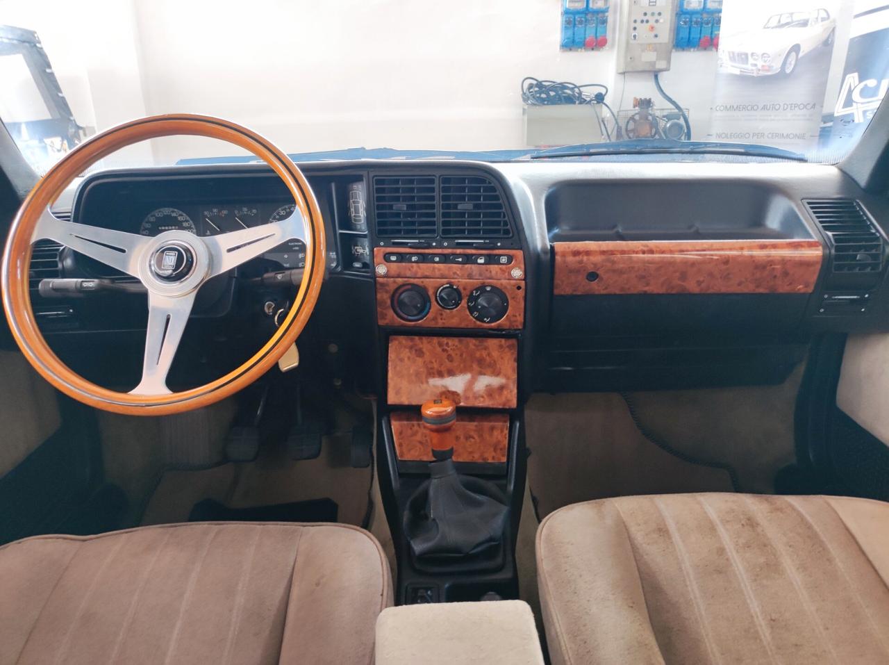 Lancia Thema 2.0 Turbo i.e. 16v