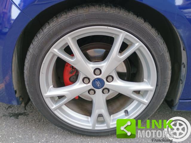 FORD Focus 1.5 TDCi 120 CV Start&Stop Powershift ST Line