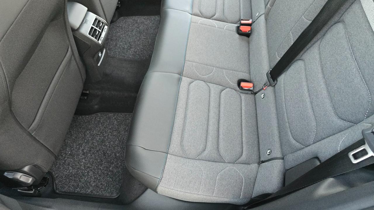 Citroen C4 PureTech 130 S&S EAT8 Plus