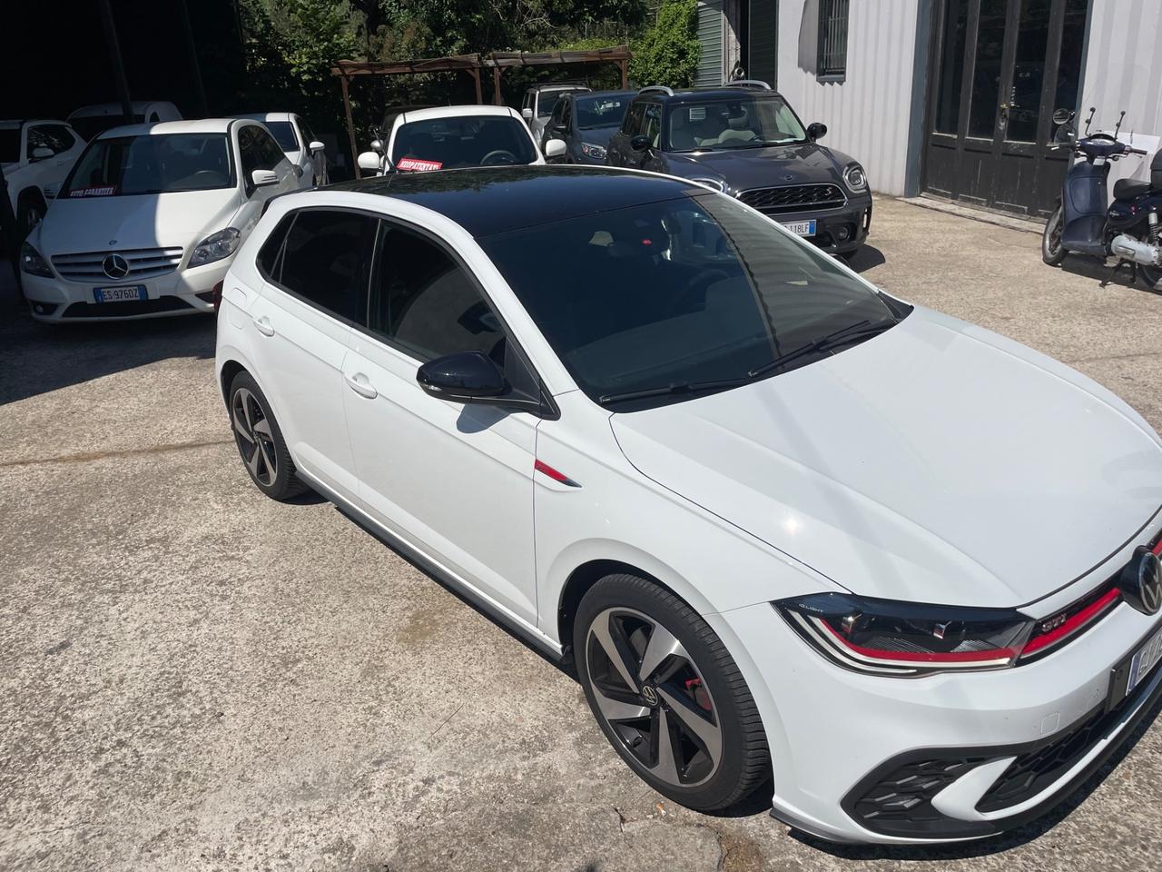 Volkswagen Polo 2.0 TSI DSG GTI