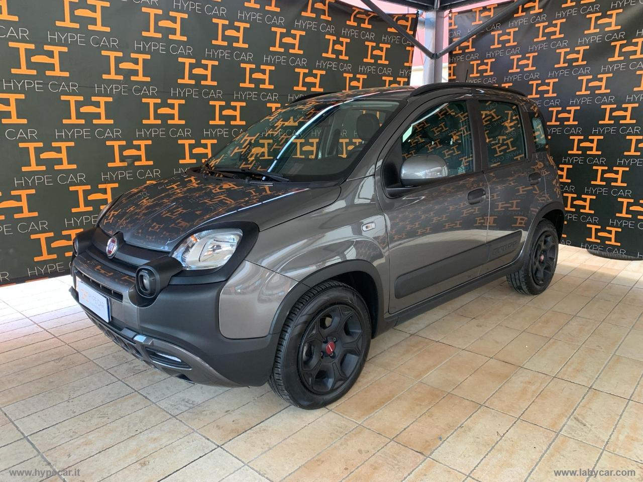 FIAT Panda 1.0 FireFly S&S Hybrid City Cross