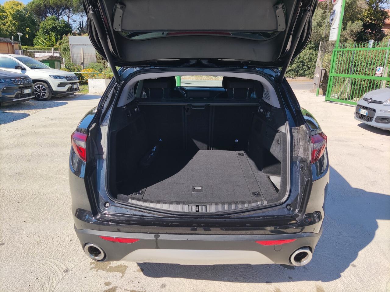 Alfa Romeo Stelvio 2.2 Turbodiesel 190 CV AT8 RWD Super