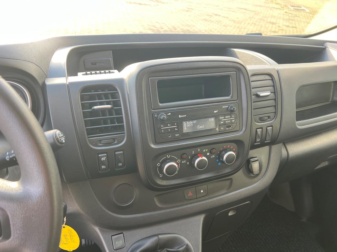 Renault Trafic 2.0 dci 145cv L1H1 85.000km - 2021