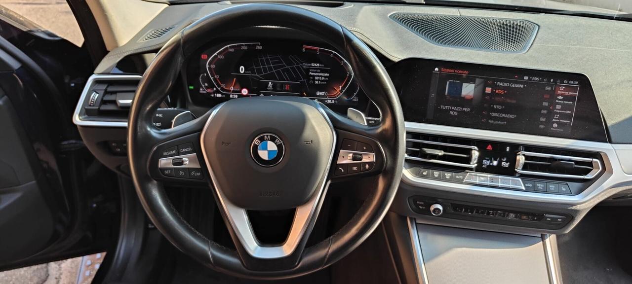 Bmw 320 320d Touring luxury aut. NEW MODEL