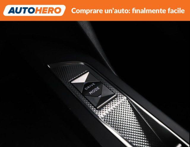 DS AUTOMOBILES DS 3 Crossback PureTech 130 aut. Ines De La Fressange
