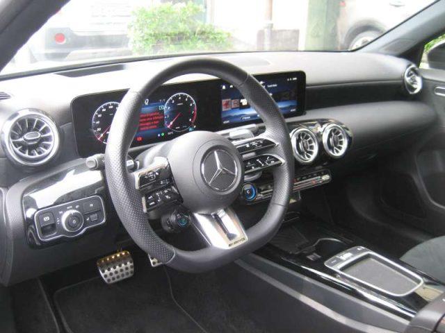 MERCEDES-BENZ A 35 AMG 4MATIC AMG LINE PREMIUM PLUS