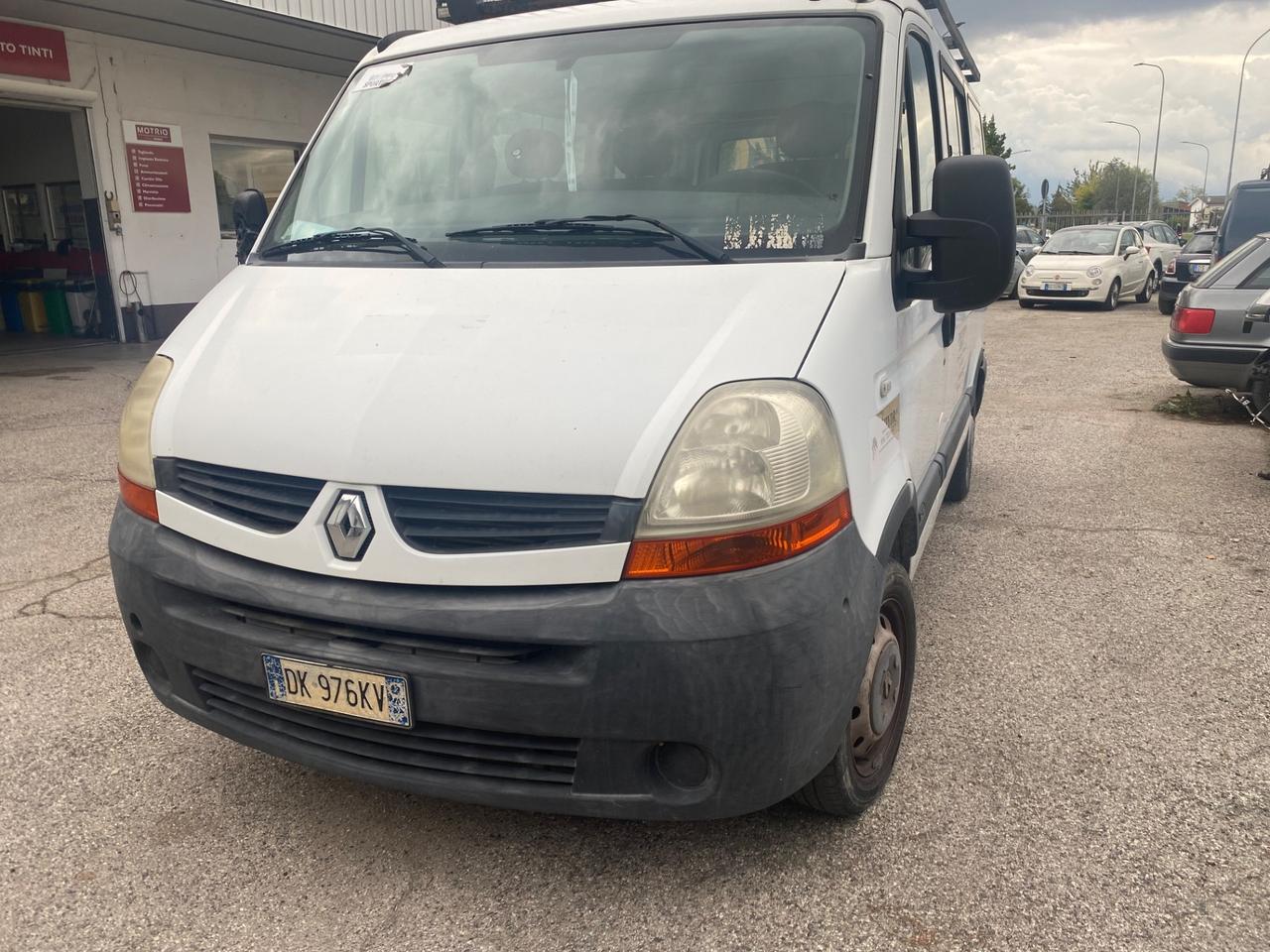 Renault Master T35/120 2.5 dCi PM-TM Combi Ice 9 POSTI