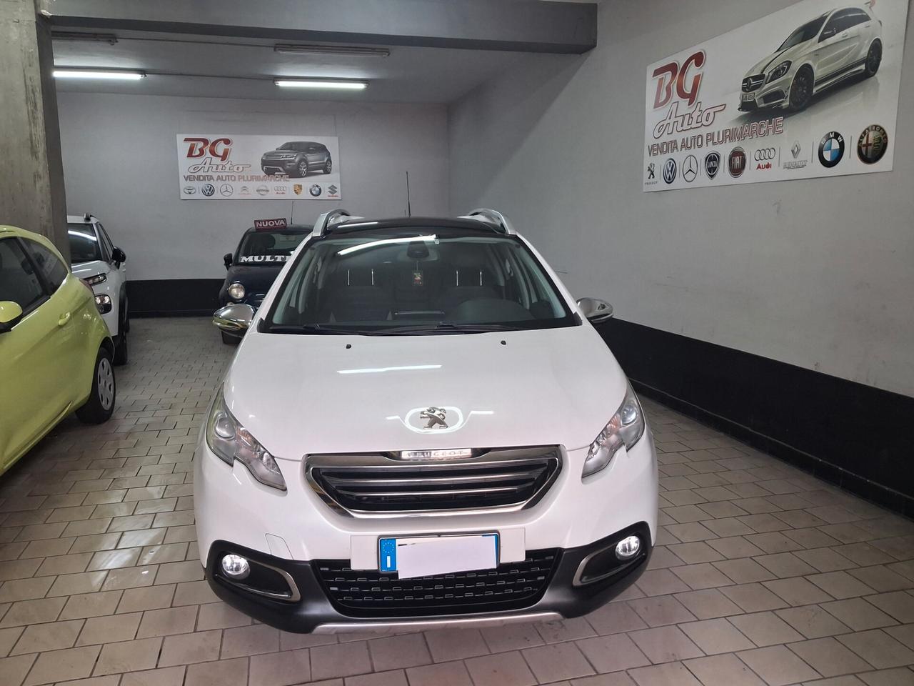 Peugeot 2008 1.6 e-HDi Allure Tetto / Nav/ 2013 unico prop