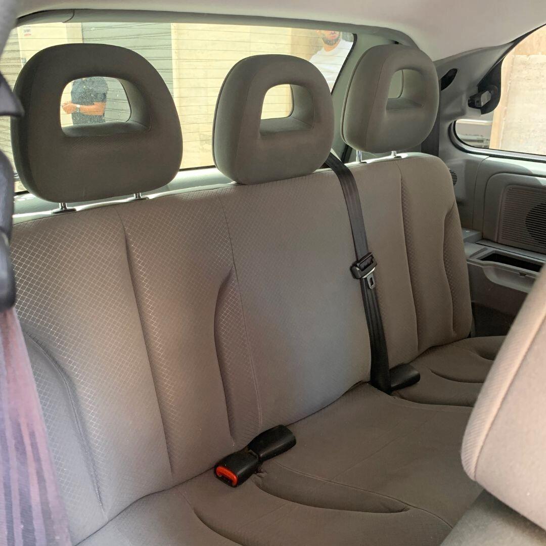 Chrysler Voyager 2.8 CRD cat LX **CAMBIO AUTOMATICO**